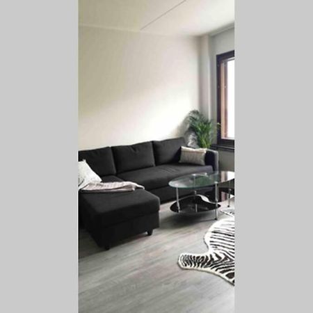 Cosy Studio Near By Airport, 2Min From Train! Vantaa Exterior photo