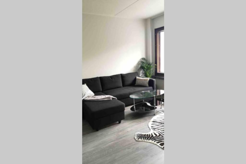Cosy Studio Near By Airport, 2Min From Train! Vantaa Exterior photo