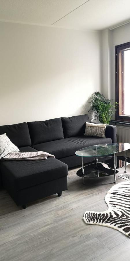 Cosy Studio Near By Airport, 2Min From Train! Vantaa Exterior photo